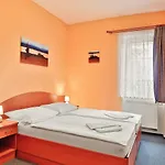 Attic Szálloda