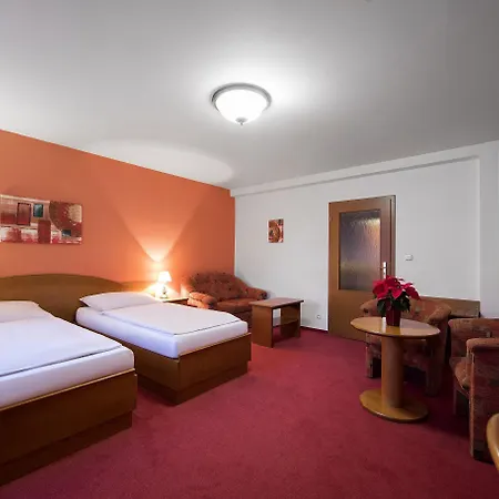 Attic 3* Praga