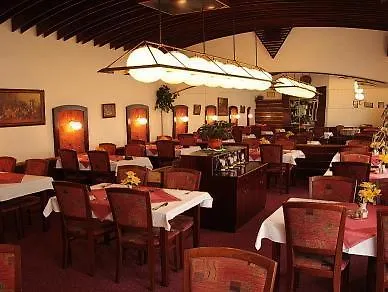 Attic Hotel Prag