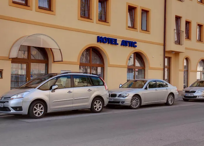 Attic Hotel