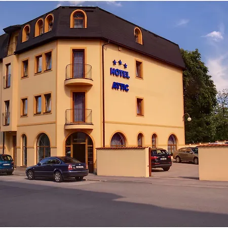 Hotel Attic Praga